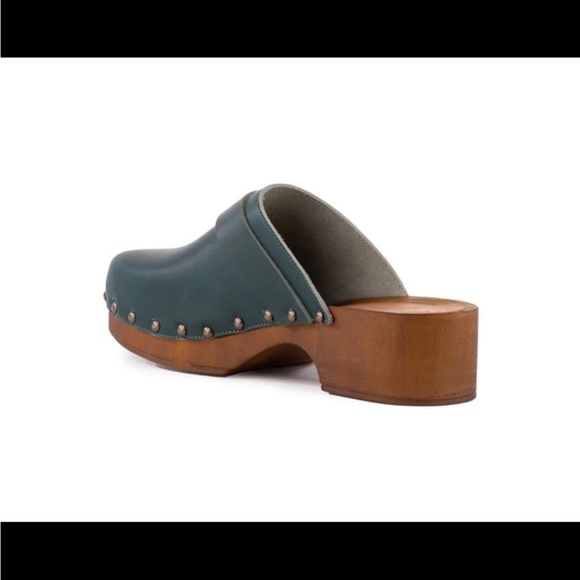 Seychelles Leather Clear Clog - Picture 3 of 7